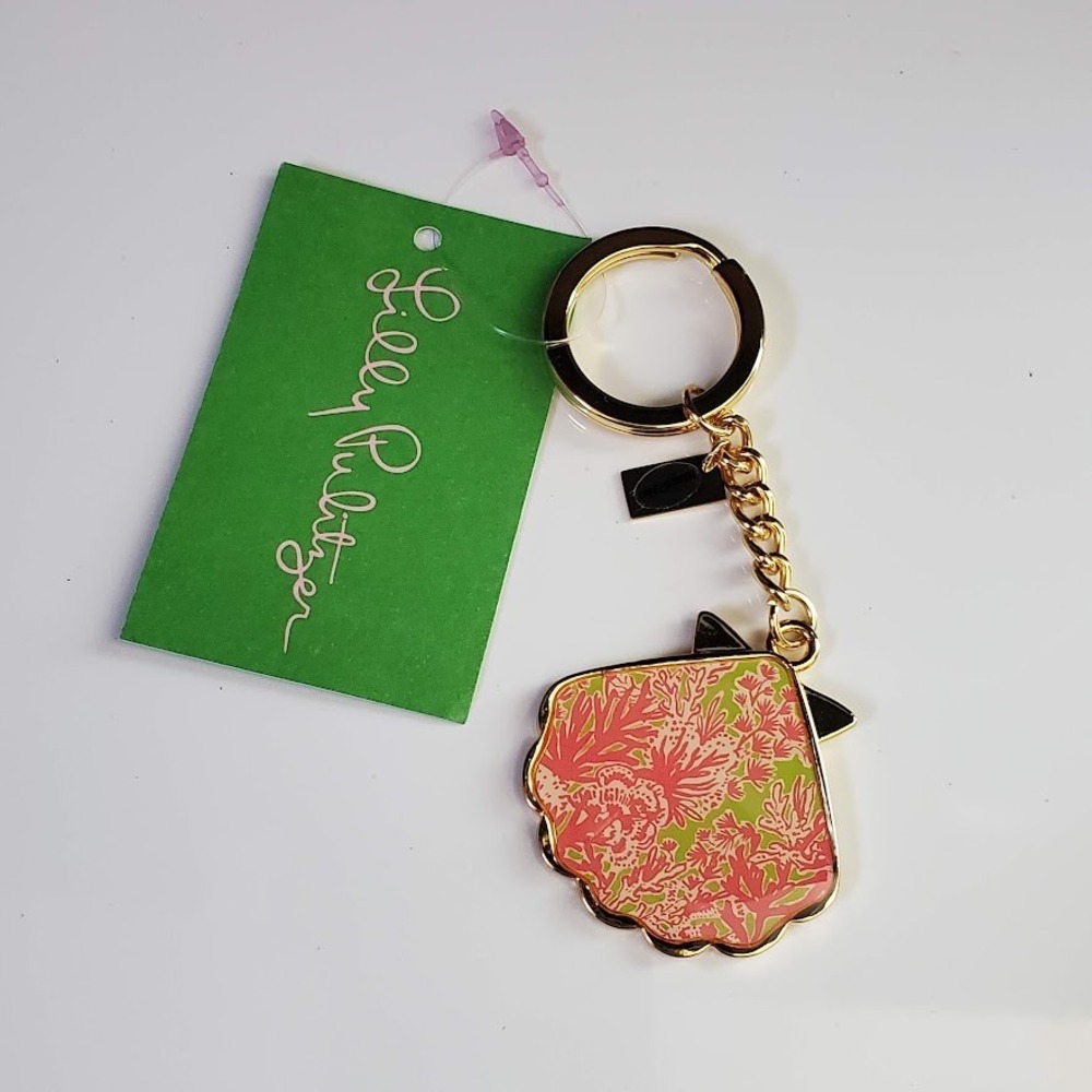 Lilly Pulitzer Scallop Shell Keychain Hotty Pink Biggest Fan Medium Shell Yeah